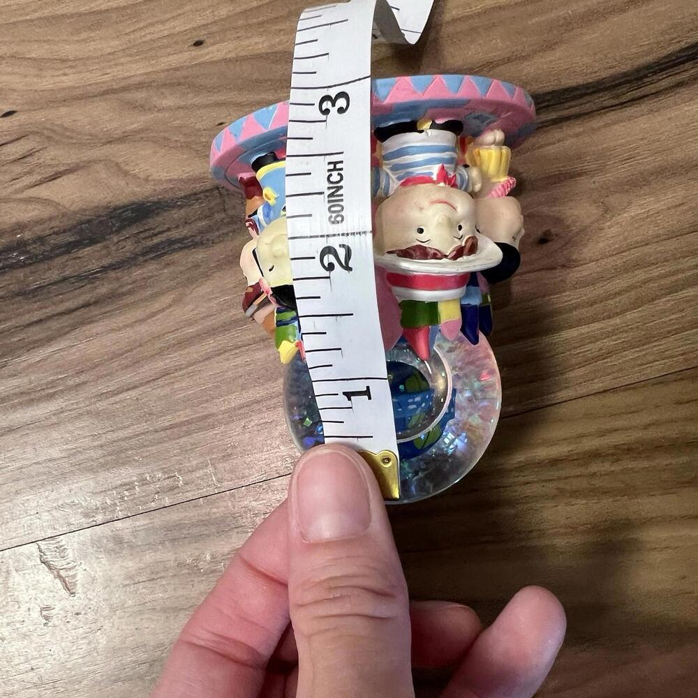 Mini its a small world snowglobe Tested New Batteries Included Disney Nostalgia - Picture 5 of 5